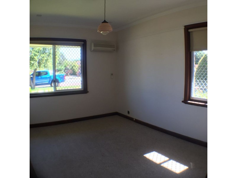 214 South Terrace, Como WA 6152