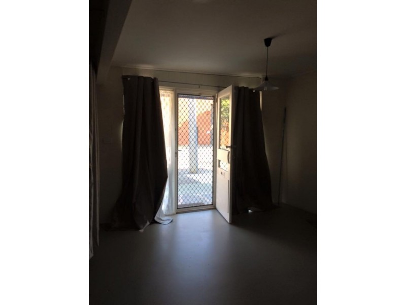 1/11a Nile Street, Port Adelaide SA 5015