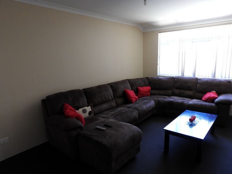 43 Claret Ash Boulevard, Baldivis WA 6171