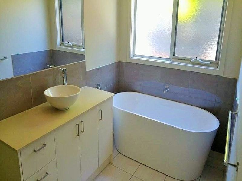 61 Lascelles Avenue, Manifold Heights VIC 3218