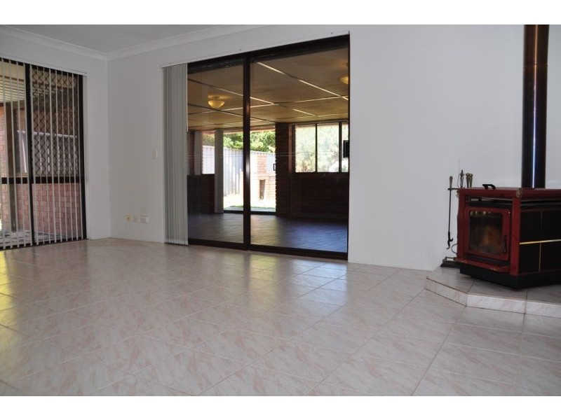 6 Celtis Place, Parkwood WA 6147