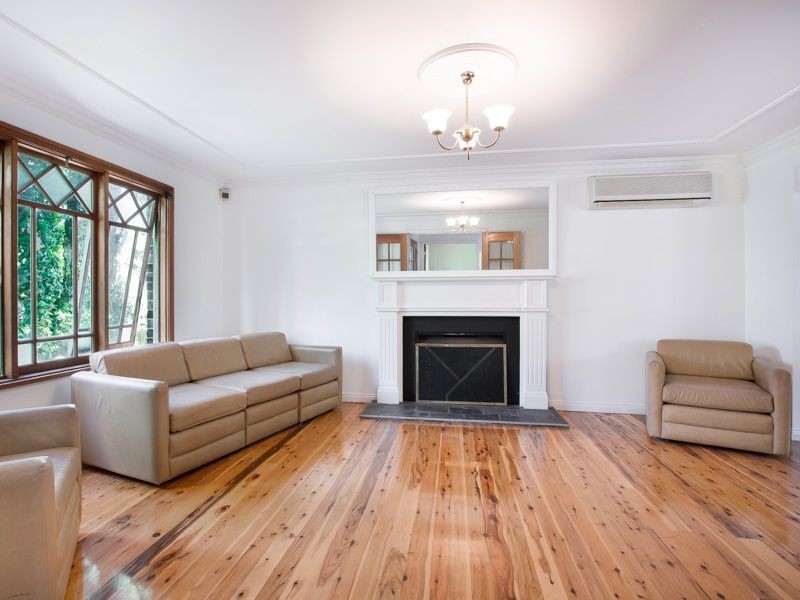 17 Greenoaks Ave, Cherrybrook NSW 2126