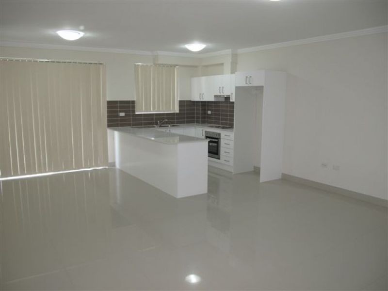 6/1-3 Oxford Street, Merrylands NSW 2160