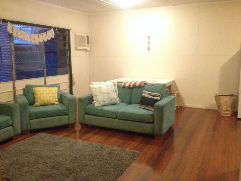 17 Lima St, Auchenflower QLD 4066