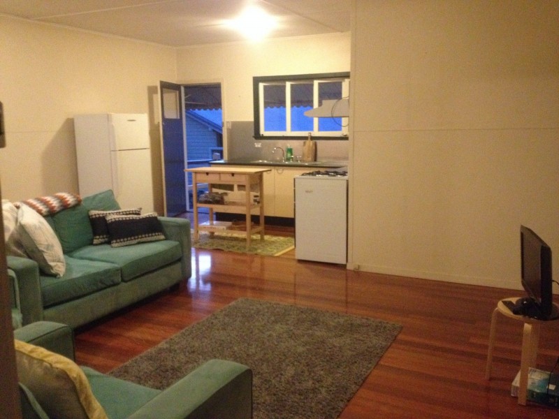 17 Lima St, Auchenflower QLD 4066