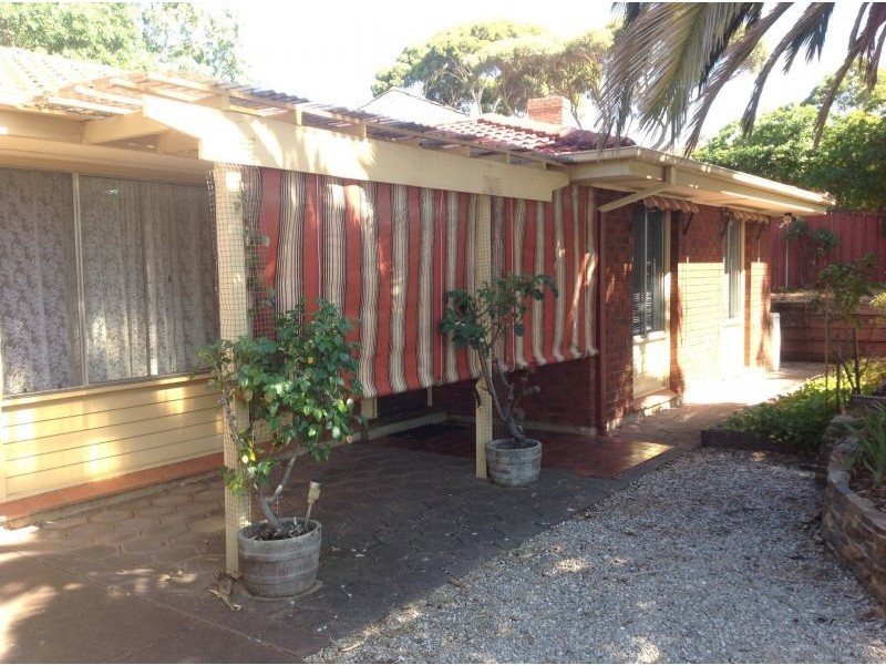 13 Easton Rd, Happy Valley SA 5159