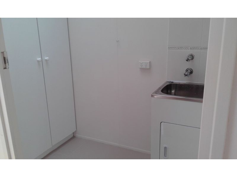 56 Martindale Crescent, Seymour VIC 3660