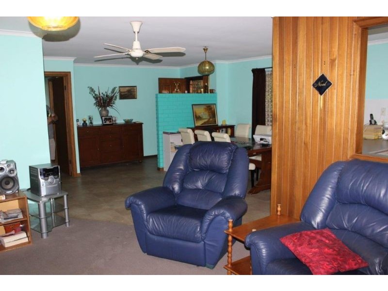 7 Zeevalk Avenue, Hallett Cove SA 5158