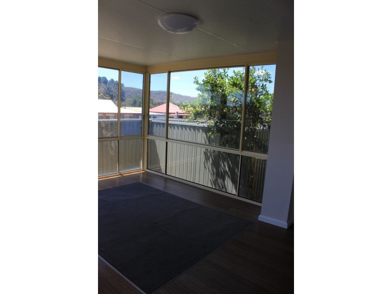 27 Water St, Brown Hill VIC 3350