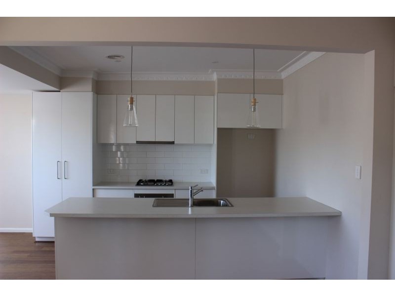 27 Water St, Brown Hill VIC 3350