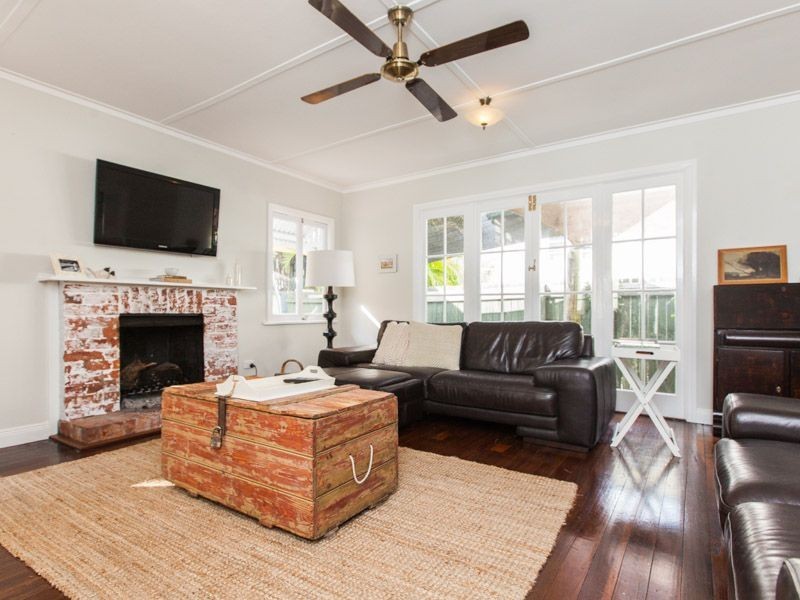 25 Harding St, Enoggera QLD 4051