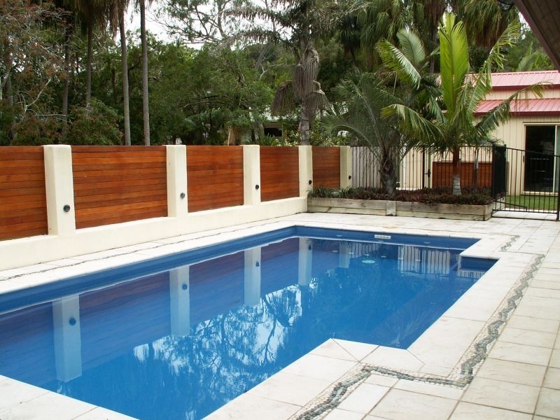 2 Skudutis Place, Dolphin Heads QLD 4740