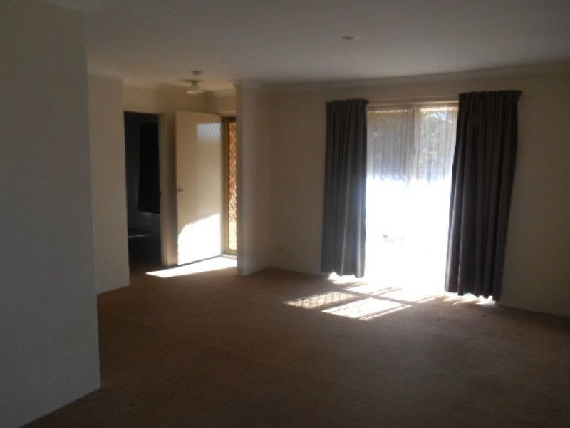 5 Throssell Place, Clarkson WA 6030