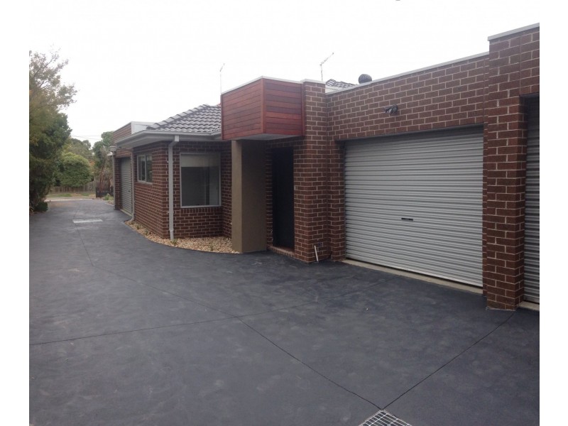 2/14 Mcewan Road, Heidelberg Heights VIC 3081