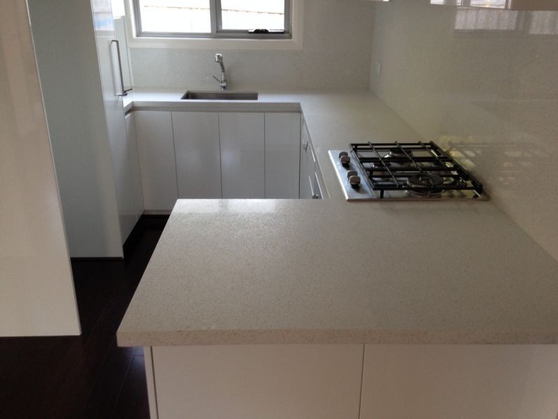 2/14 Mcewan Road, Heidelberg Heights VIC 3081