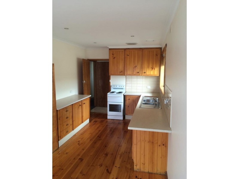 2 Brophy St, Brown Hill VIC 3350