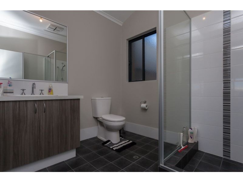 4 Sloman Lane, Clarkson WA 6030