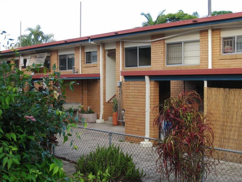 2/10 Kunde Street, Nundah QLD 4012