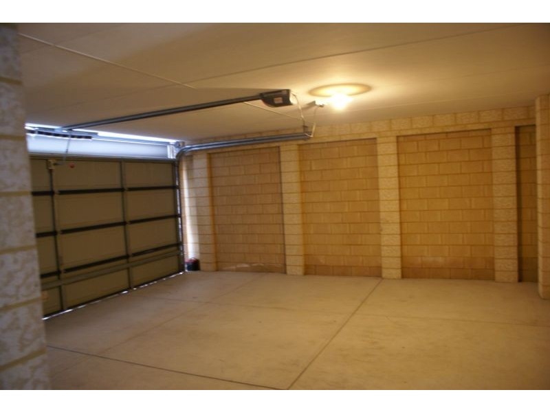 26 Beachwood Crescent, Butler WA 6036