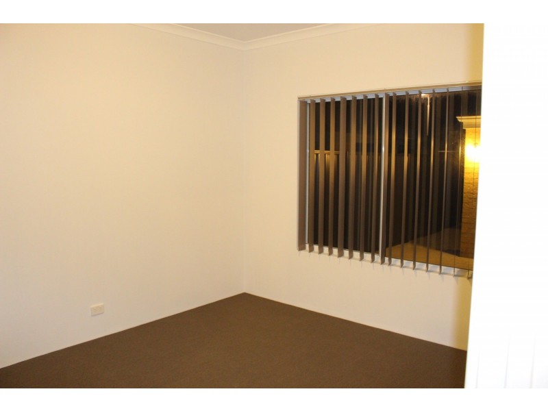 10 Lutea Lane, Jindalee WA 6036