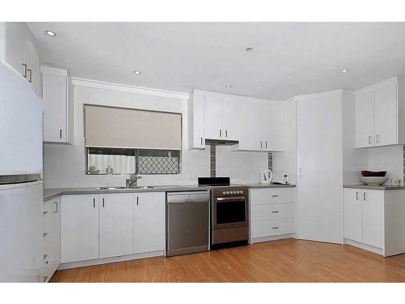 11 Gloves Place, Beechboro WA 6063