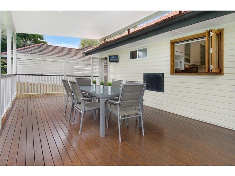 134 Wishart Rd, Upper Mount Gravatt QLD 4122