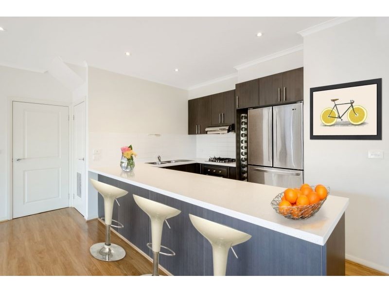 1/22 Charles Street, Ringwood VIC 3134