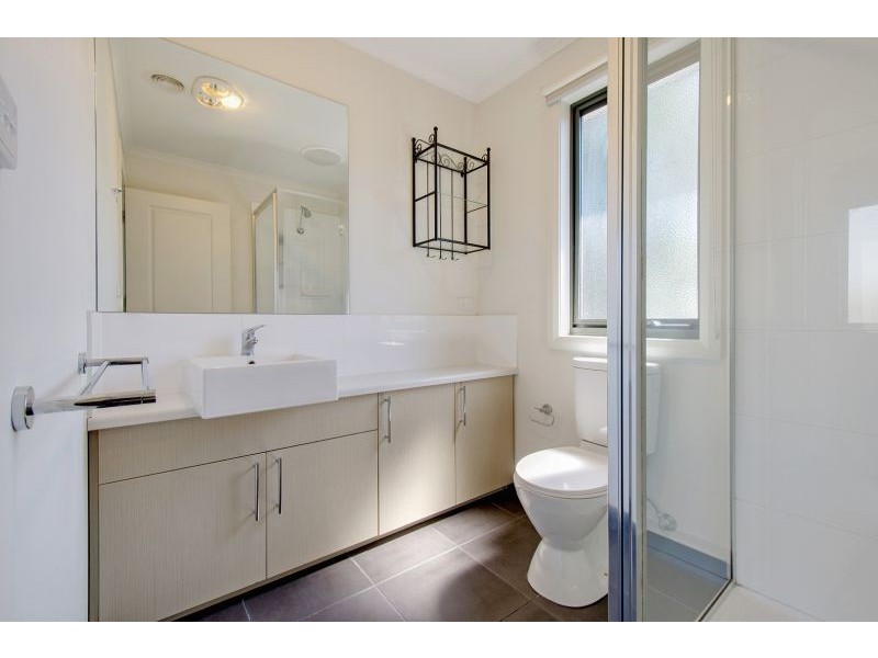 1/22 Charles Street, Ringwood VIC 3134