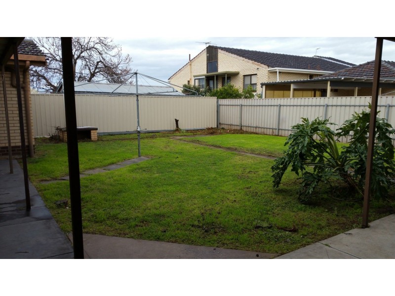 11 Caroline Drive, Fulham Gardens SA 5024