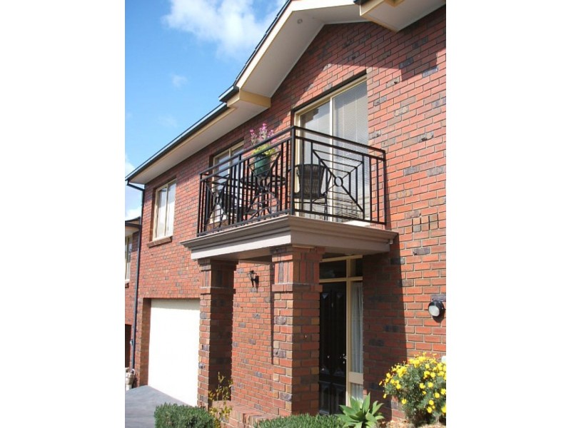 4/166 Cape St, Heidelberg VIC 3084