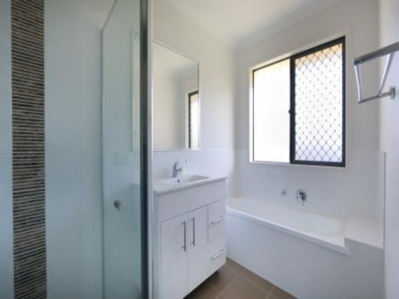 15 Parkview Street, Bahrs Scrub QLD 4207