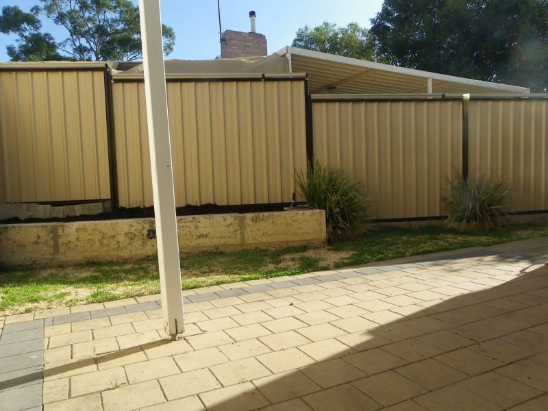 4 Elward Place, Balga WA 6061