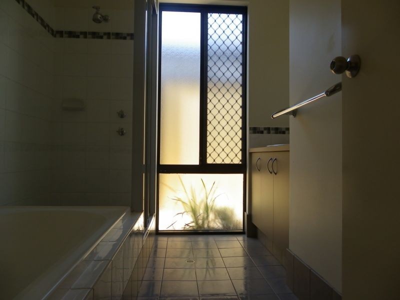 4 Elward Place, Balga WA 6061