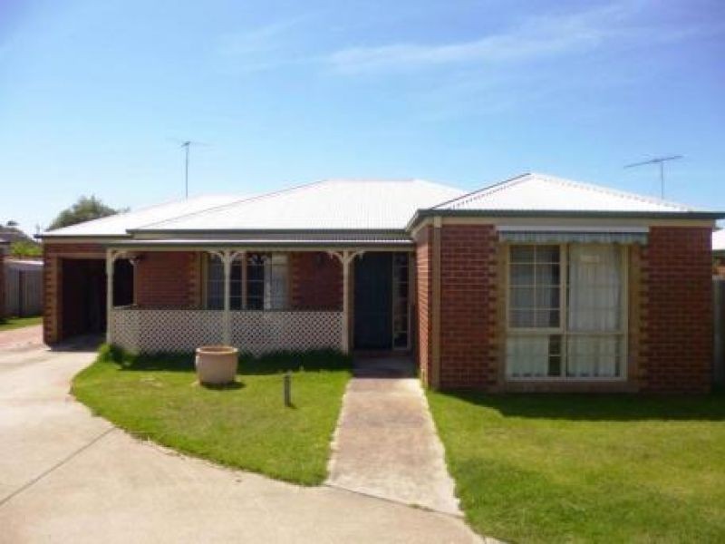 2/49 Balliang Street, South Geelong VIC 3220