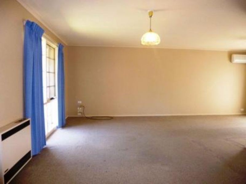 2/49 Balliang Street, South Geelong VIC 3220