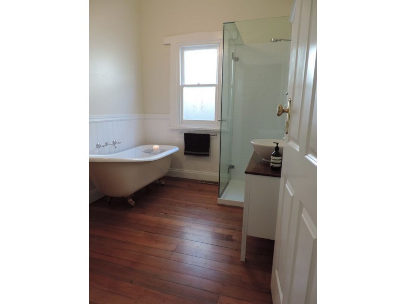 78 St David St, Thornbury VIC 3071