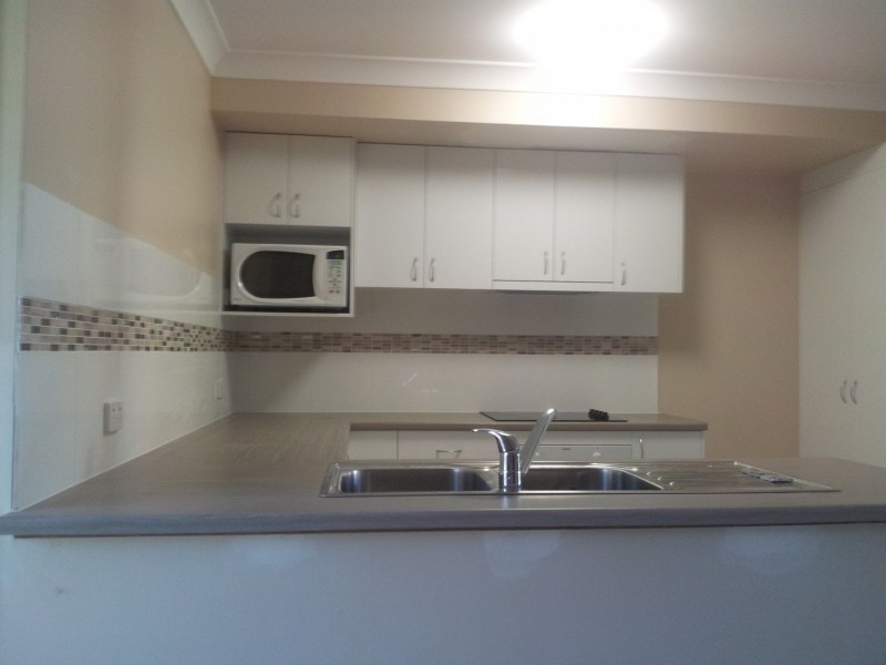 10/23 Tristan Ct, Benowa QLD 4217
