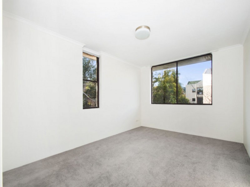 6/19 Riverview Tce, Indooroopilly QLD 4068