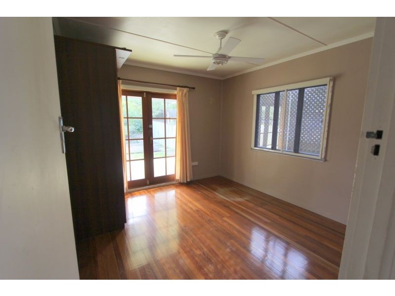 20 Salisbury St, Indooroopilly QLD 4068