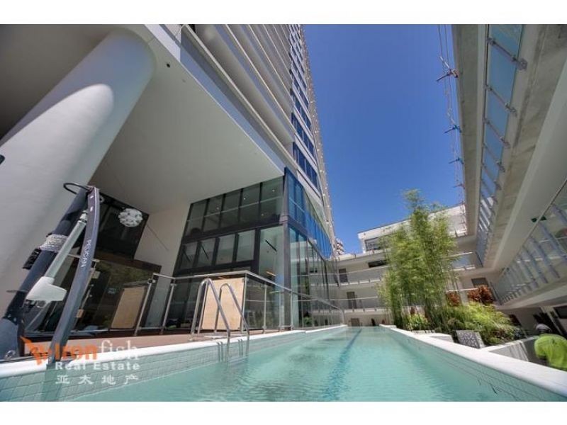 1310 3 – 5 St Kilda Road, St Kilda VIC 3182