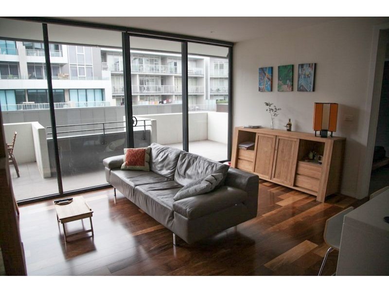 402/52 Nott Street, Port Melbourne VIC 3207