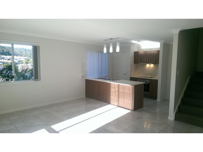 133 Wunburra, Pacific Pines QLD 4211