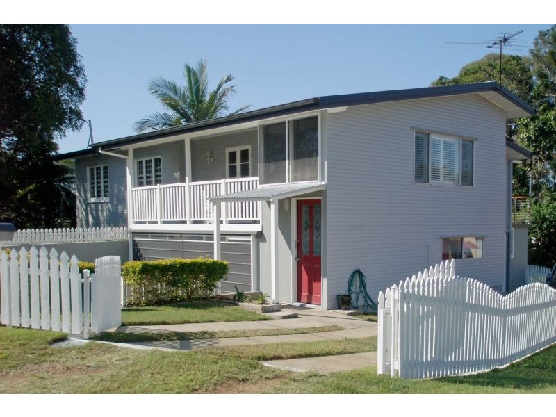 12 Loncroft St, Brighton QLD 4017