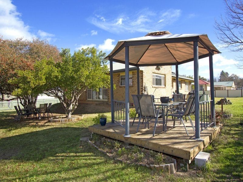 47 Erskine Street, Armidale NSW 2350