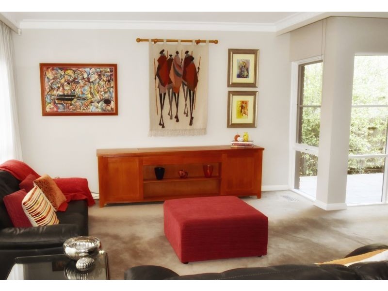 37 Kent Grove, Caulfield North VIC 3161