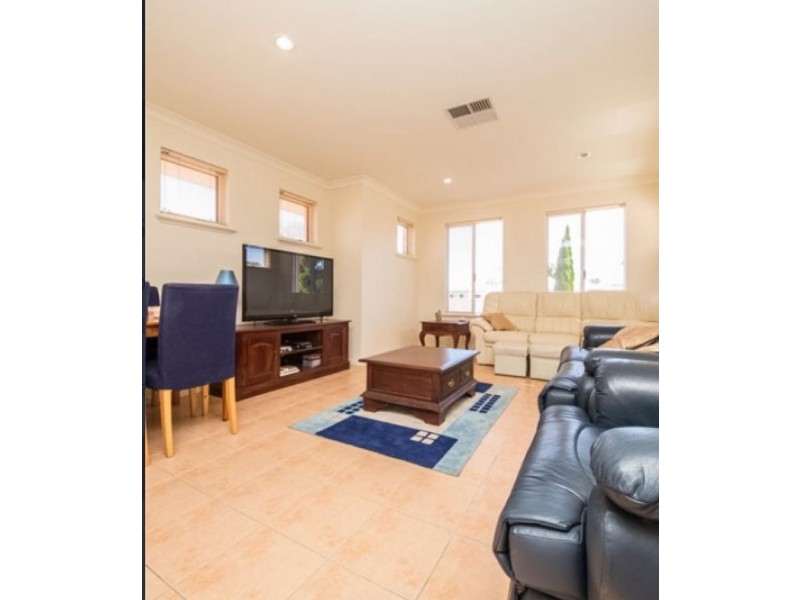 26b Hindmarsh Avenue, Yokine WA 6060