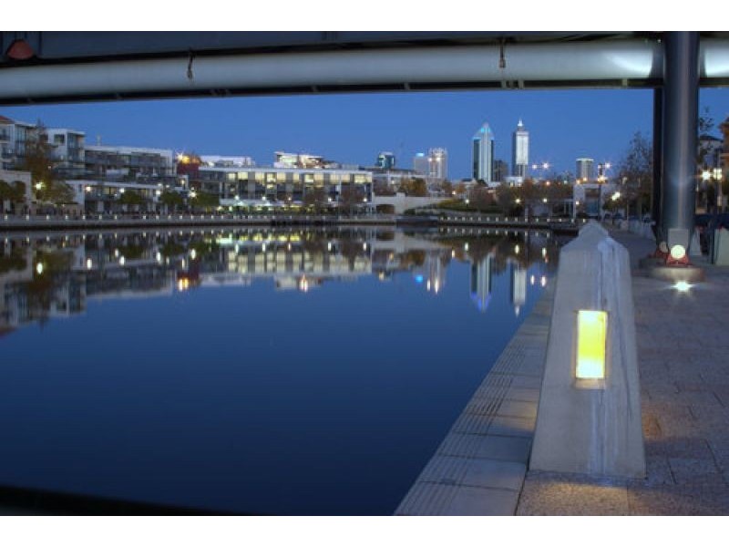 2/24 Saunders St, East Perth WA 6004