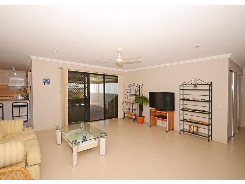 12 Parklink West Avenue, Wondunna QLD 4655