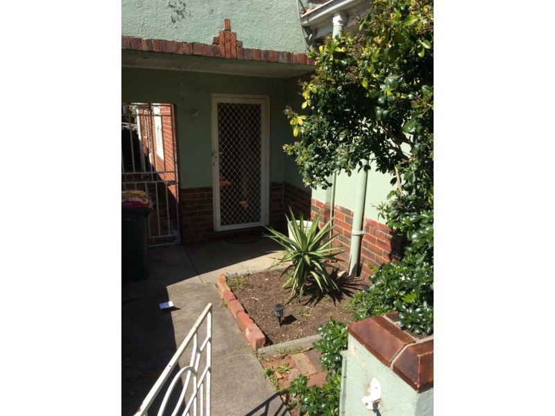 107 Eastwood Street, Kensington VIC 3031