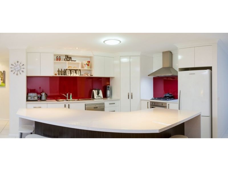 15 Redbox Drive, Thurgoona NSW 2640